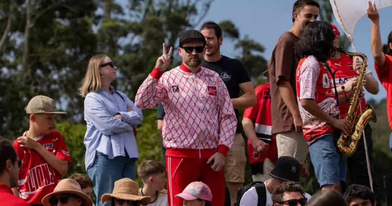 From Dublin to Down Under: The Aussie Retro Tracksuit Sensation Sweeping the Globe