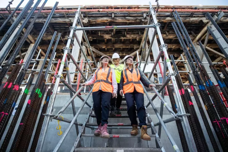 Fremantle Fights Back: Clever Marketing Campaign Counters Fremantle Traffic Bridge Closure Impact