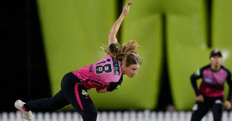 Hunter Teen's Surprise WBBL Hat-Trick Leads Sixers to Derby Victory