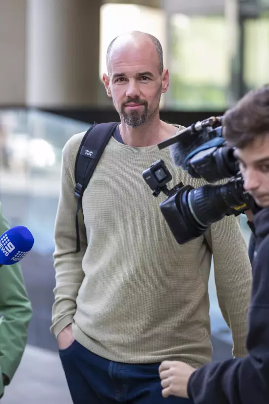 IT Guru Jailed 7 Years for Fake Flight WiFi & Image Theft