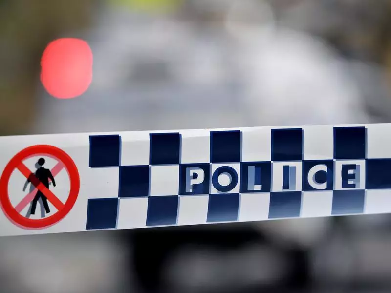 Sydney Police Officer Stabbed in Leg During Violent Confrontation in Southwest