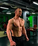 Fitness Guru Dies After Extreme 10,000-Calorie Fast Food Challenge