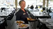 Townsville Yacht Club Launches New Menu with Local Seafood Focus