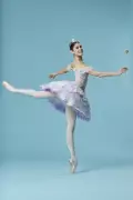 WA Ballet's Cinderella: Tall Dancer Indiana Scott Shines as Fairy Godmother