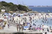 WA's Summer Forecast: Hotter Days Ahead After Wet Winter