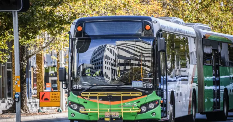 ACT school bus evacuated after student's phone catches fire in Dunlop