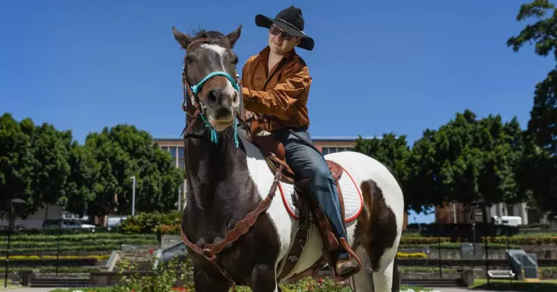 Newcastle teen's dream comes true: Horse ride home from school on final day
