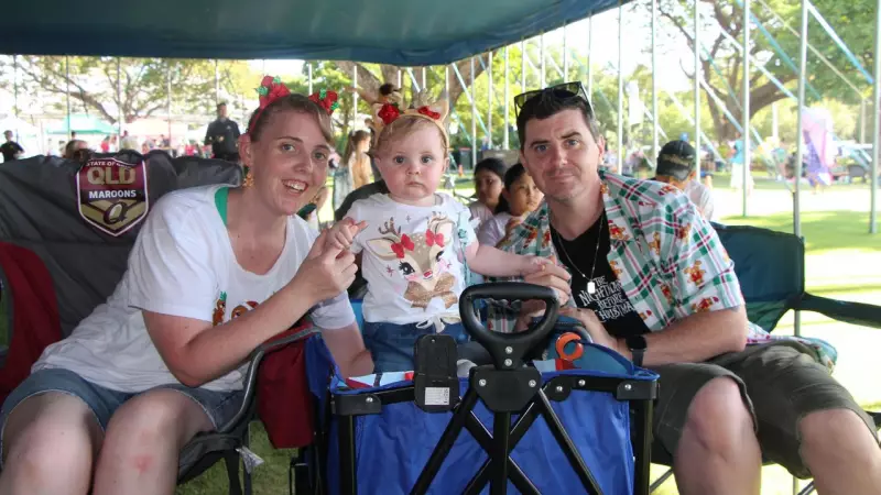 Thousands Gather for Carols by Candlelight in Townsville