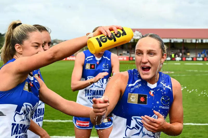 West Coast Eagles swoop for North Melbourne's Ella Slocombe in AFLW trade