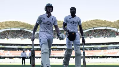 England 8-213, Trails by 158 as Australia Eyes Quick Wickets on Day 3