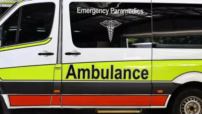 Morning Chaos in Annandale: Truck and Cars Collide, Causing Major Delays