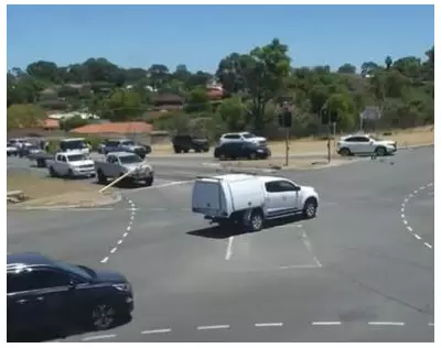 Spearwood Crash Causes New Year's Eve Traffic Chaos on Stock Road