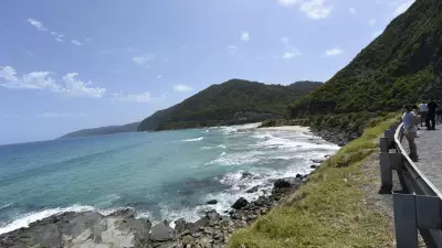 Two-Car Christmas Eve Crash at Cumberland River Under Investigation