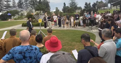 Wollongong stands with Jewish community in defiance of terror after Bondi attack