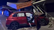 Aldinga Beach man arrested after SUV crashes into Adelaide tobacconist