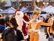 Elizabeth Quay's Free Christmas Markets Dazzle Perth This Weekend