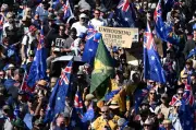 Immigration Debate Heats Up as Australia's Summer Political Flashpoint