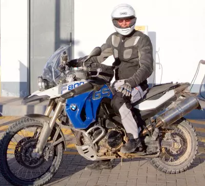 7 Aussie Driving Resolutions for 2026: Team Driving, Distractions & Safety