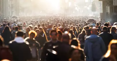 Australia's Migration Debate: Voters Demand Pause as Numbers Hit 1.27 Million