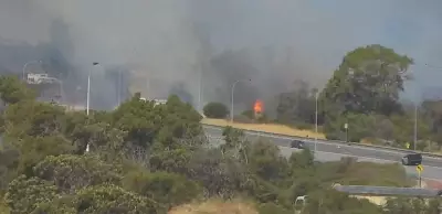 Bushfire Closes Hester Avenue in Neerabup, Perth Traffic Diverted
