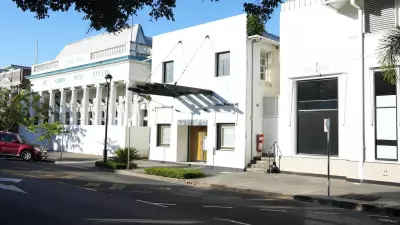 Cairns CBD Avoidance: Locals Cite Parking, Safety, and Costs as Key Deterrents