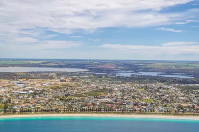 Esperance Tourism Soars: Record 200,000+ Visitors in Year to October