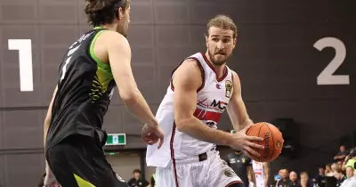 Overtime Heartbreak for Illawarra Hawks in 124-113 Loss to Phoenix