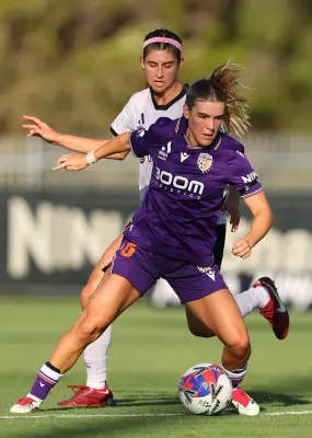 Perth Glory's Tijan McKenna Thrives in Multiple Roles, Coach Hails Selfless Attitude