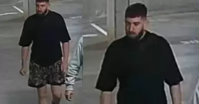 Police hunt man over $195k Audi RS6 'ghost payment' near Berry