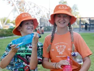 Scorching Heat Fails to Deter 30,000 Perth Scorchers Fans at Optus Stadium
