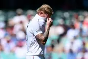 England Survives Day Four, But Ashes Defeat Looms at 4-1