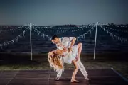 Perth Acrobats' Wedding Dance Breaks Toes with Spectacular Performance