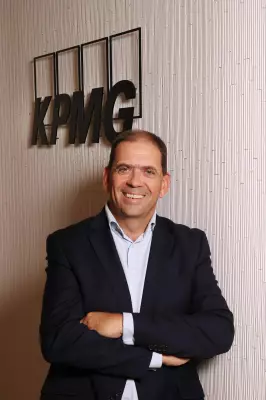 KPMG to Cut 200 Executive Assistant Roles, Offshore Jobs