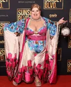 Australian Drag Icon Maxi Shield Dies After Cancer Battle, Mourned by Community