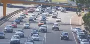 Perth CBD Mitchell Freeway Crash Causes Major Traffic Delays on Sunday