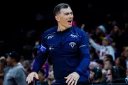 36ers Coach Blasts Referees After Controversial Loss: 'We're Not Playing Footy'