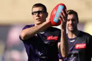 Former AFL Star Urges Fremantle to Bench Amiss for Cox After Poor Opener