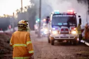 Middle Swan Bushfire: Emergency Alert Issued for Swan Valley Wine Region