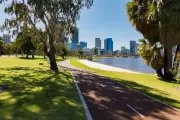 Urban Design Experts Urge Tree Canopy Targets for Cooler WA Shared Paths