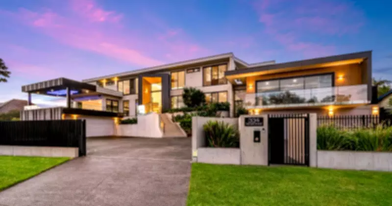 Lake Macquarie $10M Record Mansion Returns to Market