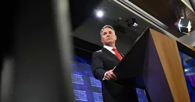 Australian Public Service to Cut Contractors, Boost AI in Defence Strategy