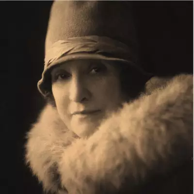 Dame Nellie Melba's Enduring Legacy in London and Australia