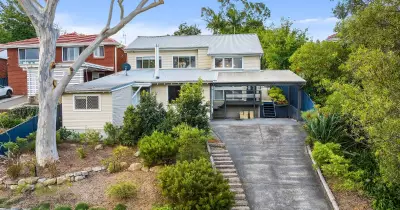 Keiraville Family Home Offers Tranquil Retreat with Modern Amenities