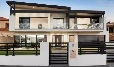 Luxury Mullaloo Beach House with Ocean Views and Self-Contained Wing Hits Market