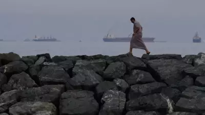 Middle East War Escalates: US-Israel Strikes Kill Iran's Khamenei, Blockade Strait of Hormuz