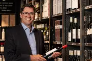 Treasury Wines Faces Bankruptcy Risk Amid Debt Crisis and US Acquisition Woes