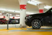 Video Reveals Harsh Reality as Australians Rush to Adopt Electric Vehicles
