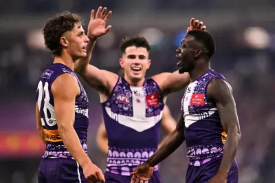 Fremantle Dockers Dominate St Kilda in Three-Word Analysis