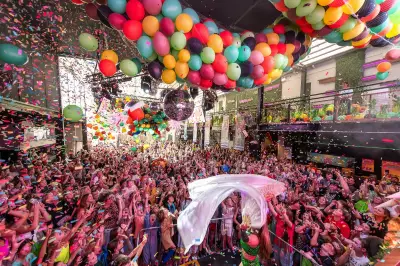 Perth Family Rave Day brings Jurassic World-themed dance party to kids