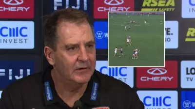Ross Lyon unimpressed with Fremantle's Pat Voss tactics on Callum Wilkie